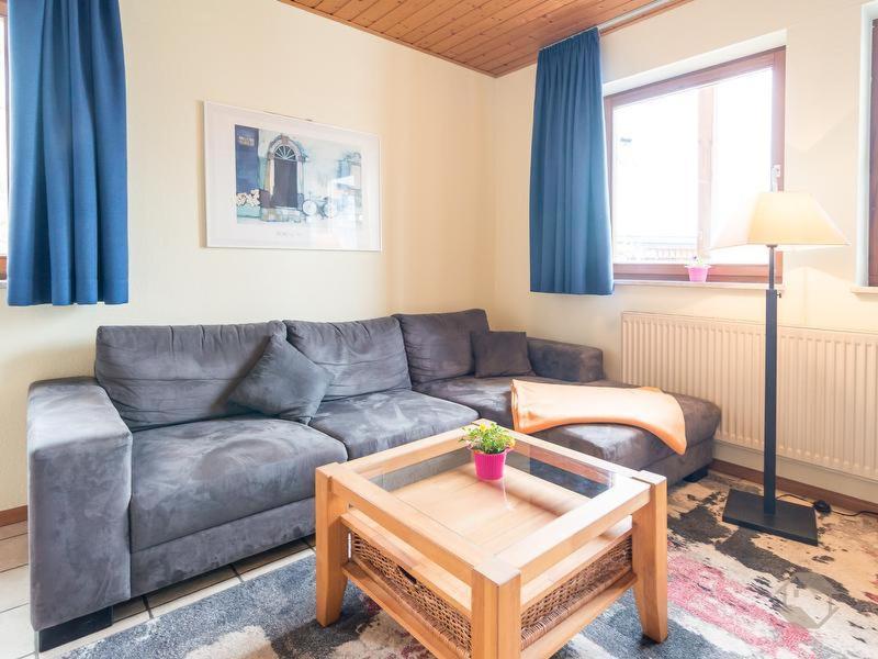 Ferienwohnungen Im Loewengruendle Unterkirnach Luaran gambar